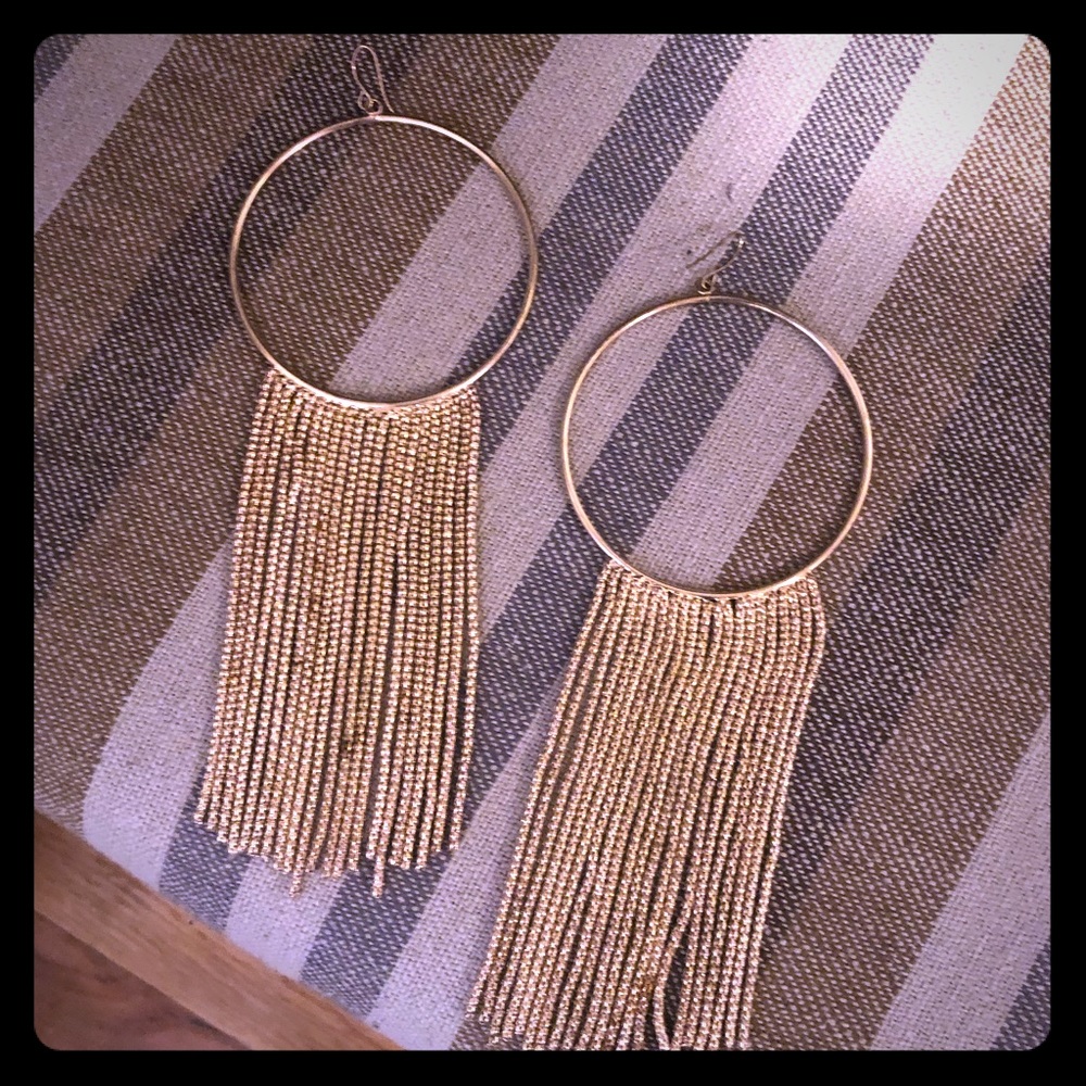 Hoop fringe earrings (like new)